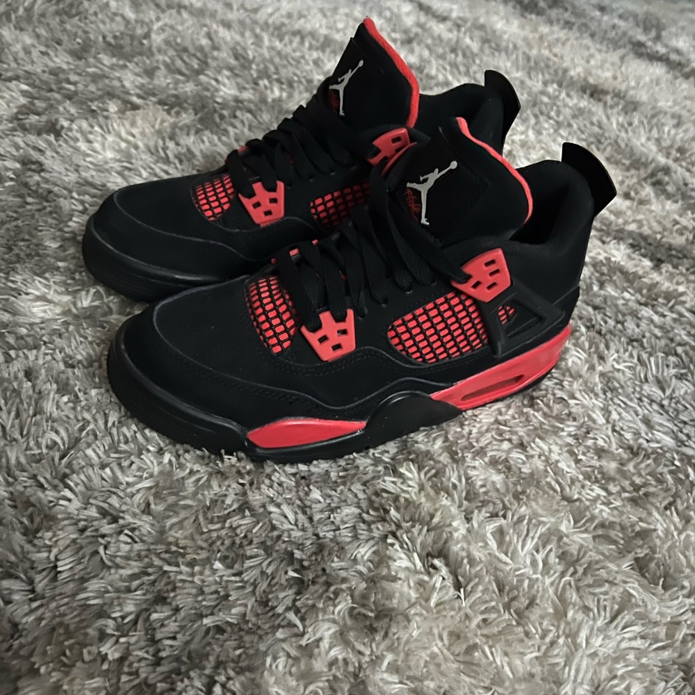Air Jordan 4 Retro Black Red Sneakers